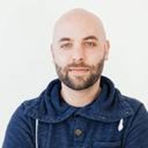 Gonzalo M.